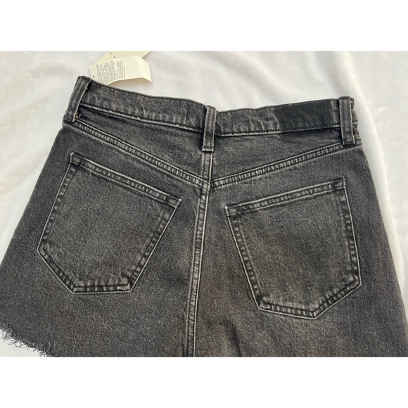 NWT Abercrombie & Fitch '90s Relaxed Cutoff Shorts High Rise Black 27(ACT 28) 4 - Picture 5 of 7